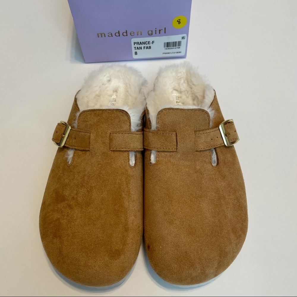 Madden Girl Slipper Sandals Size 8M